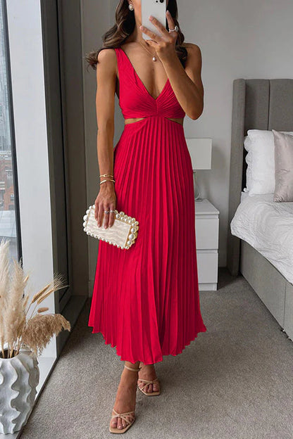 Alyzza - Pleated Midi Dress