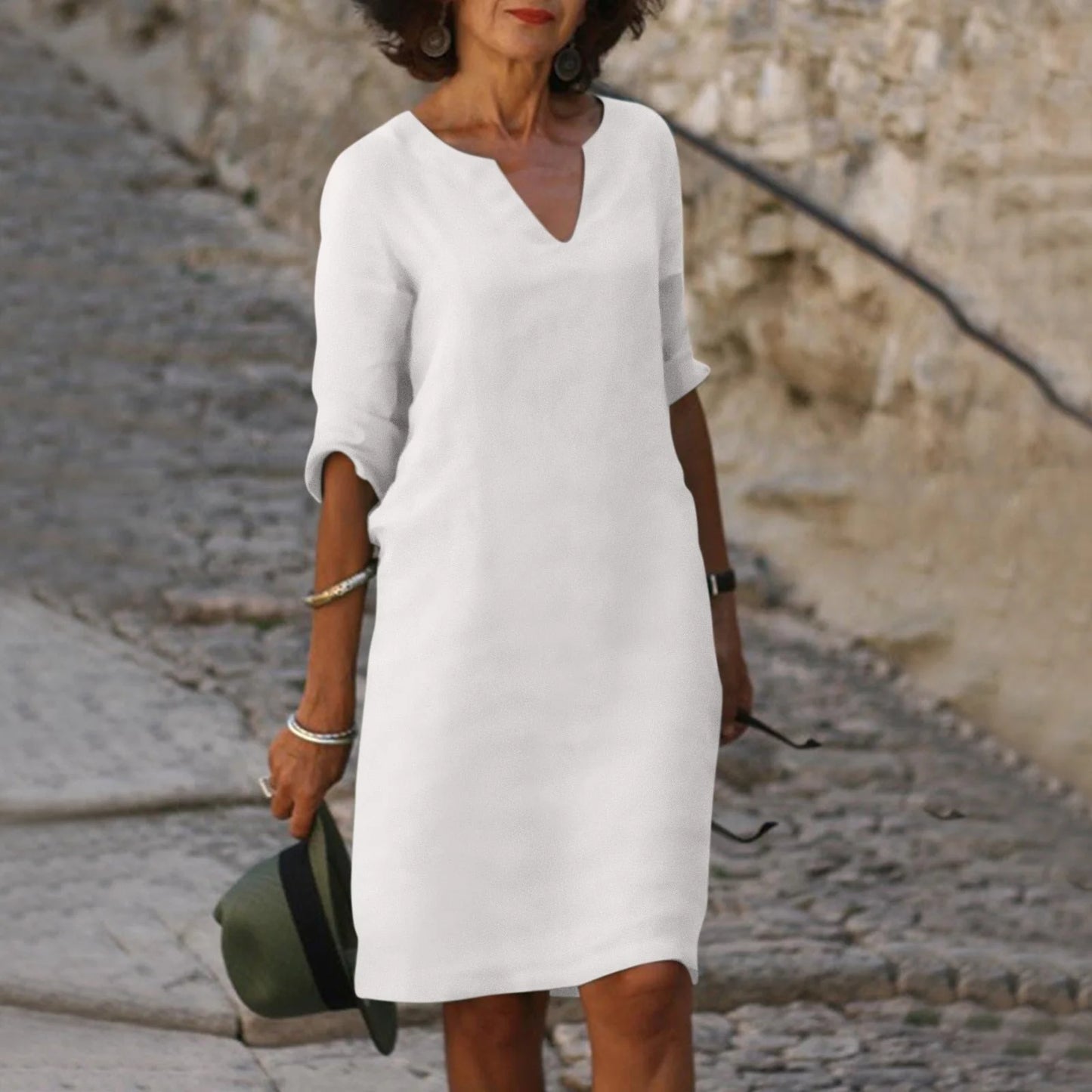 ELEANOR - TIMELESS V-NECK DRESS