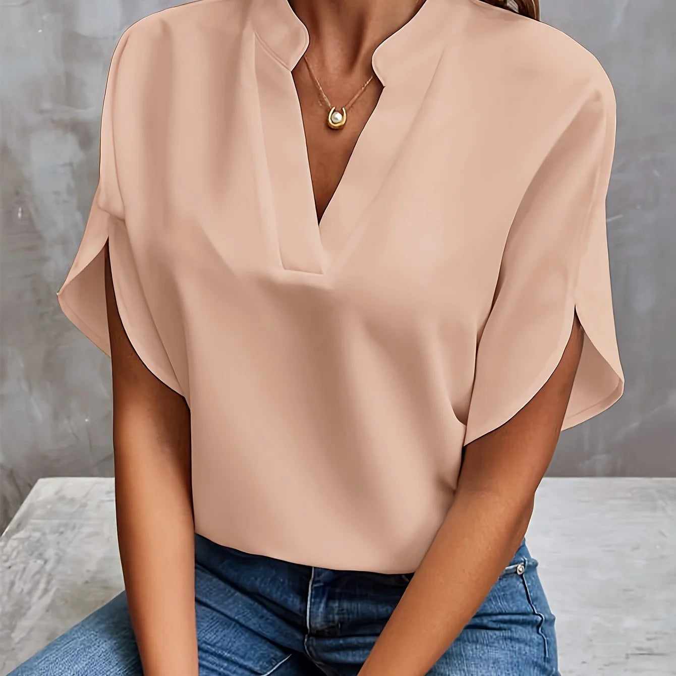 HAYDEN - FLARED SLEEVE BLOUSE